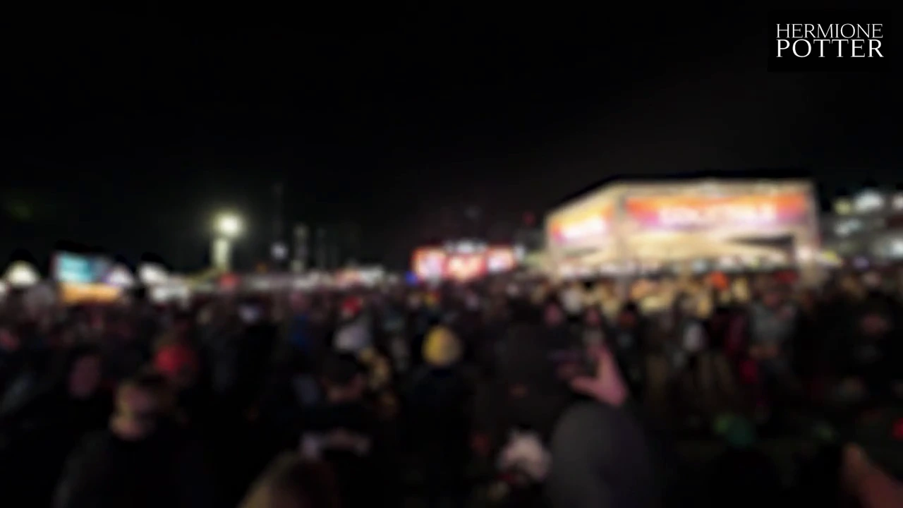 Only at Rock am Ring 2024, 100,000 fans, 60 bands and a facial in the tent. porn video